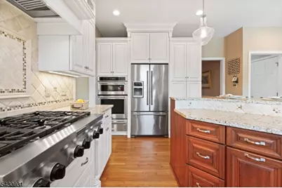 2 Smith Ct, Hillsborough Township, NJ 08844 - Photo 16