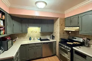33 Park Dr, Kenilworth, NJ 07033 - Photo 6
