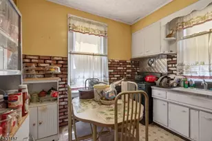 238 Myrtle Ave, Irvington, NJ 07111 - Photo 16