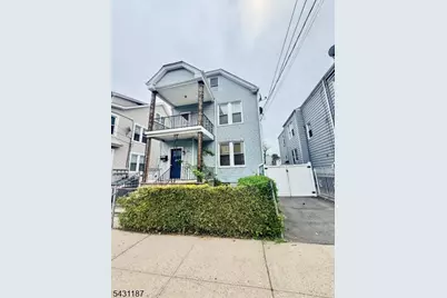 238 Myrtle Ave, Irvington, NJ 07111 - Photo 1