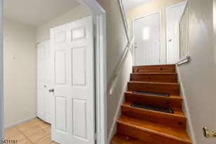 7 Finch Ct, Berkeley Heights Township, NJ 07922 - Photo 26