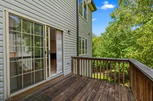 7 Finch Ct, Berkeley Heights Township, NJ 07922 - Photo 12