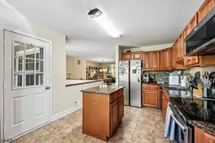 366 Pond Rd, Bridgewater, NJ 08807 - Photo 14