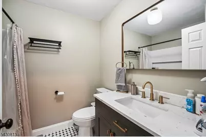 366 Pond Rd, Bridgewater, NJ 08807 - Photo 24