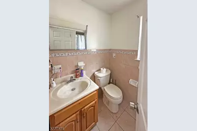 328 Broadway, Elizabeth, NJ 07206 - Photo 8