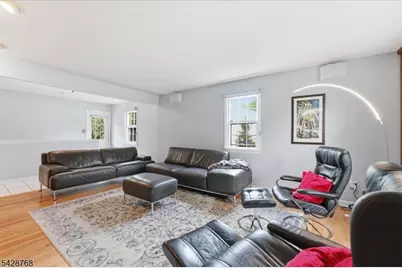 597 Foothill Rd, Bridgewater, NJ 08807 - Photo 4
