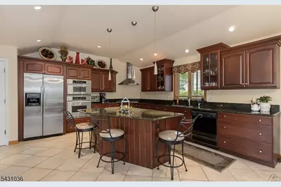 16 Barbara Way, Wayne, NJ 07470 - Photo 10