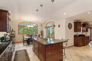16 Barbara Way, Wayne, NJ 07470 - Photo 8