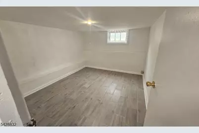 48 Bay St, Long Hill Township, NJ 07980 - Photo 16