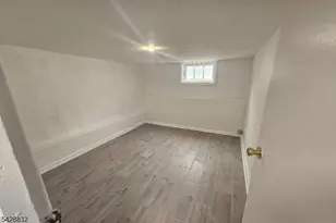 48 Bay St, Long Hill Township, NJ 07980 - Photo 16