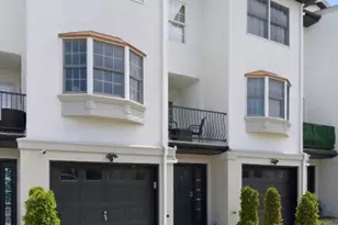 7 Harbor Front Ct Unit, Elizabeth, NJ 07206 - Photo 2