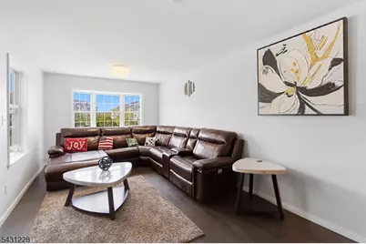 7 Harbor Front Ct. Unit #C7, Elizabeth, NJ 07206 - Photo 6