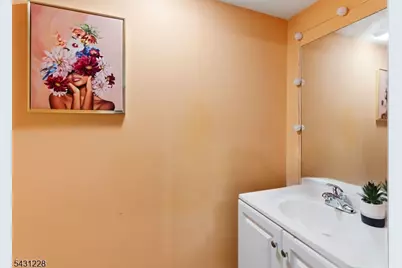 7 Harbor Front Ct. Unit #C7, Elizabeth, NJ 07206 - Photo 12
