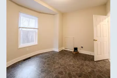 88 Trinity St, Newton, NJ 07860 - Photo 1