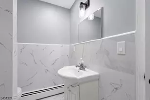 304 N Park Ave, Linden, NJ 07036 - Photo 16