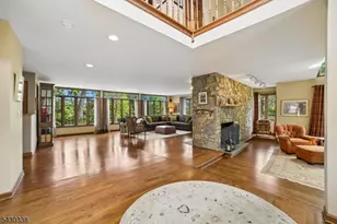 11 Hawthorne Ct, Morris Township, NJ 07960 - Photo 4
