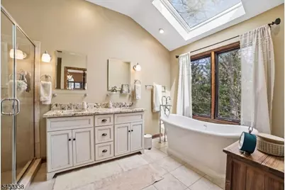 11 Hawthorne Ct, Morris Township, NJ 07960 - Photo 26