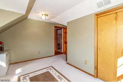 26 W Cliff Rd, Woodbridge Township, NJ 07067 - Photo 26
