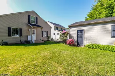 26 W Cliff Rd, Woodbridge Township, NJ 07067 - Photo 30
