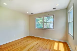 196 Lafayette St, Orange, NJ 07050 - Photo 8