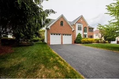 8 Overlook Dr, Riverdale, NJ 07457 - Photo 2