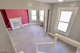 144 Steuben St, East Orange, NJ 07018 - Photo 12
