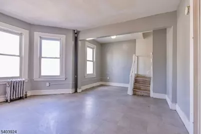 144 Steuben St, East Orange, NJ 07018 - Photo 16