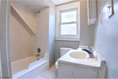 144 Steuben St, East Orange, NJ 07018 - Photo 24