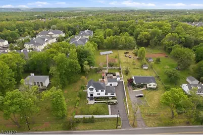 33 Weston Rd, Franklin Township, NJ 08873 - Photo 4