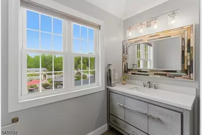 33 Weston Rd, Franklin Township, NJ 08873 - Photo 24