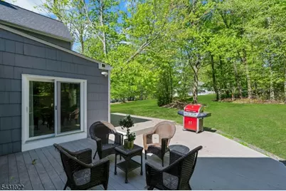 22 Sandalwood Dr, Warren Township, NJ 07059 - Photo 32
