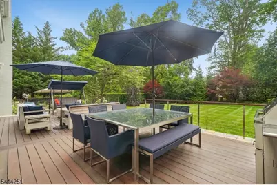 115 Woodland Ave, Summit, NJ 07901 - Photo 4