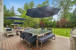 115 Woodland Ave, Summit, NJ 07901 - Photo 4