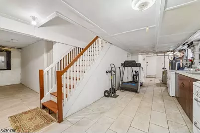 1030 Jassamine Way, Fort Lee, NJ 07024 - Photo 30