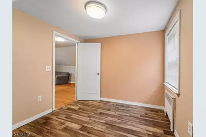1030 Jassamine Way, Fort Lee, NJ 07024 - Photo 28