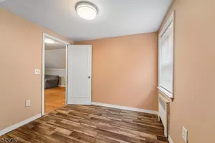 1030 Jassamine Way, Fort Lee, NJ 07024 - Photo 28