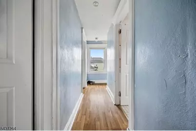 86 Llewellyn Ave, Hawthorne, NJ 07506 - Photo 14