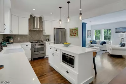 129 Mount Hebron Rd, Montclair, NJ 07043 - Photo 16