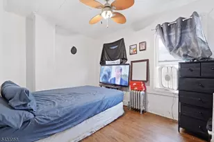 24 Elizabeth St, Paterson, NJ 07503 - Photo 14