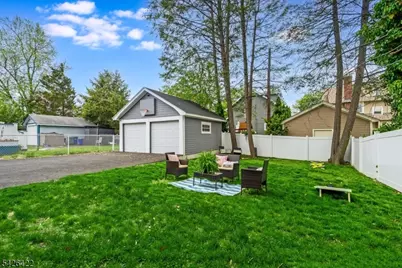 52 Hawthorne Ave, Bloomfield, NJ 07003 - Photo 30