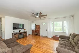 64 Coykendall Rd, Wantage, NJ 07461 - Photo 6