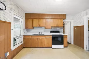 10 Nelson St, Newton, NJ 07860 - Photo 18
