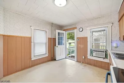 10 Nelson St, Newton, NJ 07860 - Photo 16