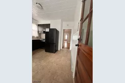 264 Valley St, South Orange, NJ 07079 - Photo 4