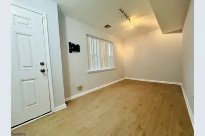 33 Ronald Dr, Franklin Township, NJ 08873 - Photo 20