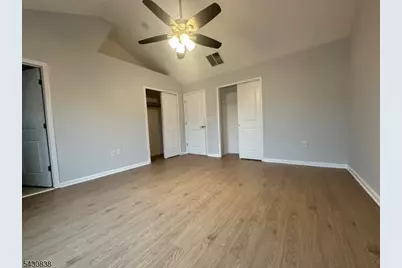 33 Ronald Dr, Franklin Township, NJ 08873 - Photo 10