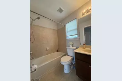 33 Ronald Dr, Franklin Township, NJ 08873 - Photo 16