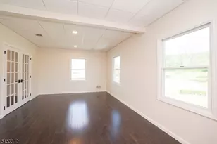 15 Church St Apt, Vernon, NJ 07462 - Photo 8