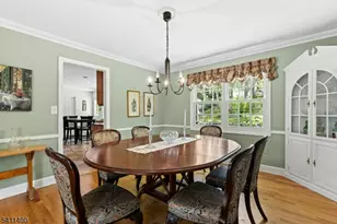 260 Lorraine Dr, Berkeley Heights Township, NJ 07922 - Photo 10