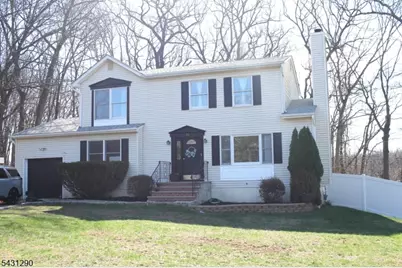 72 Orben Dr, Roxbury Township, NJ 07850 - Photo 1
